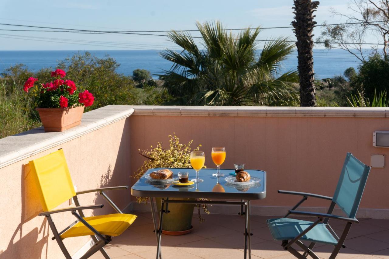 B&B Villa Nella Аугуста Екстериор снимка