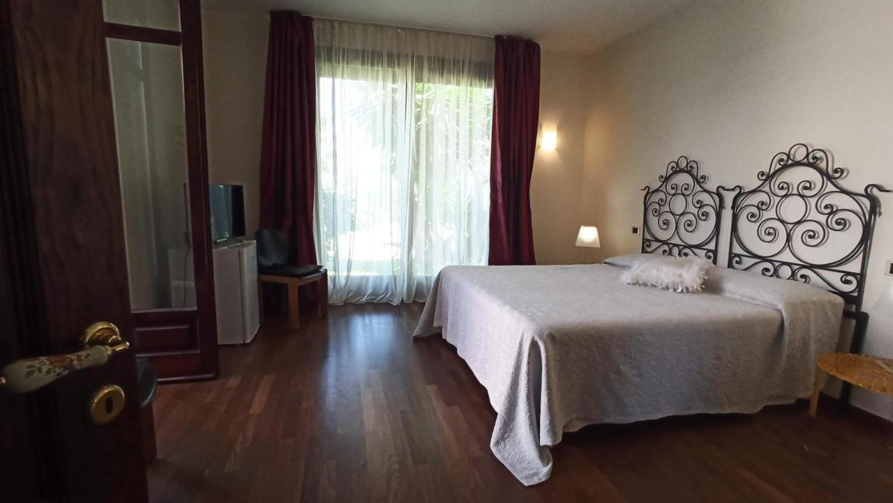 B&B Villa Nella Аугуста Екстериор снимка